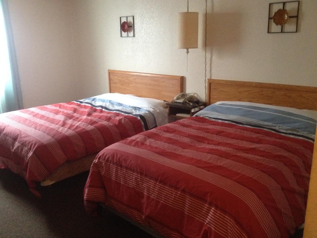 Classic Motor Inn Melville Екстериор снимка