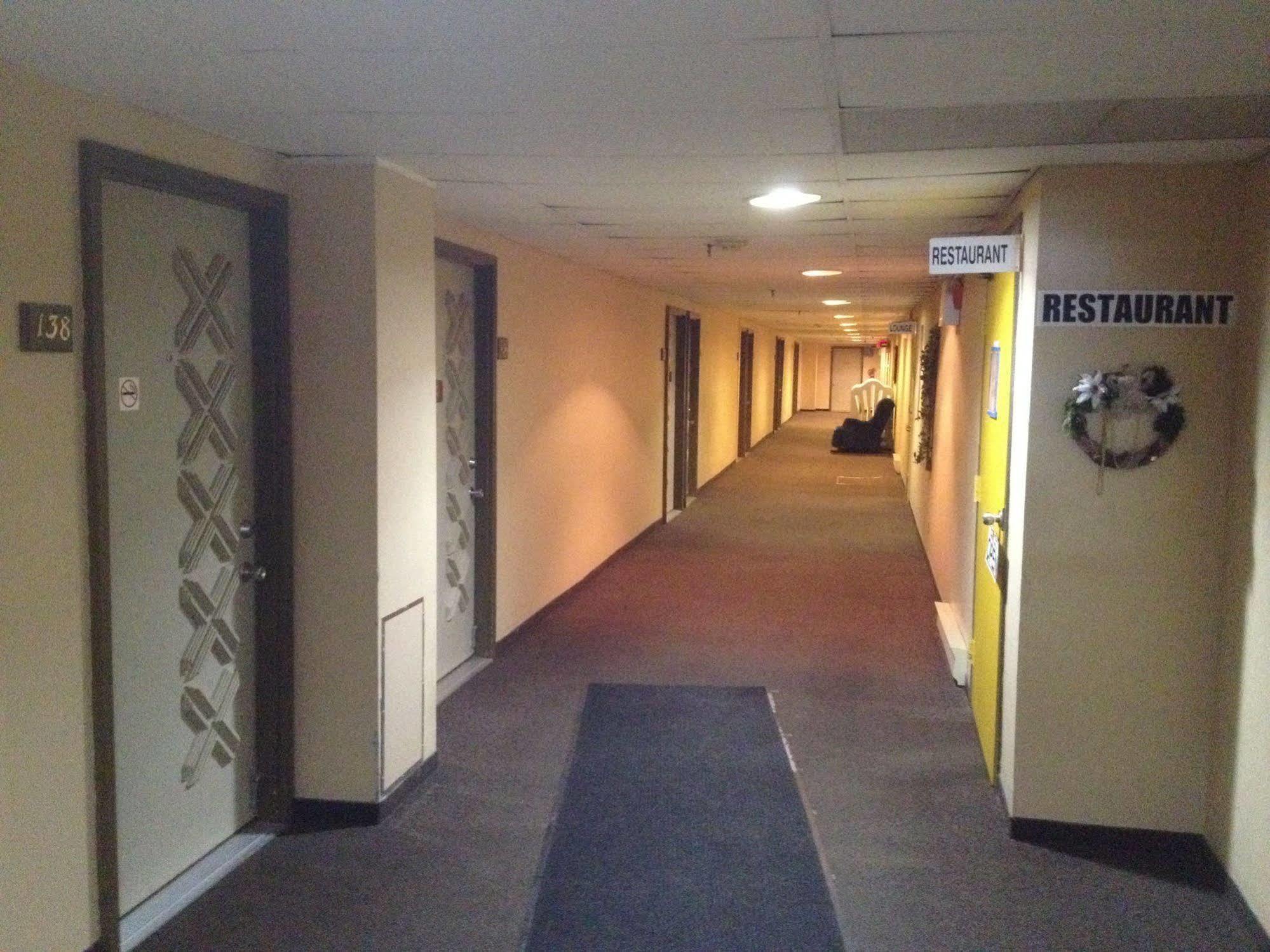 Classic Motor Inn Melville Екстериор снимка